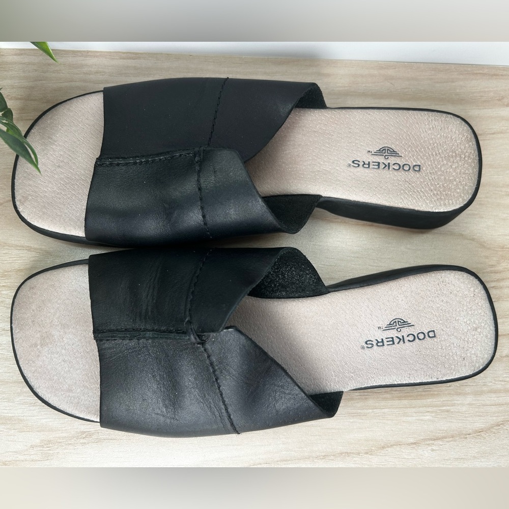 Dockers Women's Black Slide Sandals - Picture 2 of 7